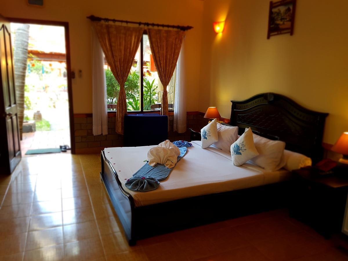 Vinh Suong Seaside Hotel And Resort ファンティエット エクステリア 写真