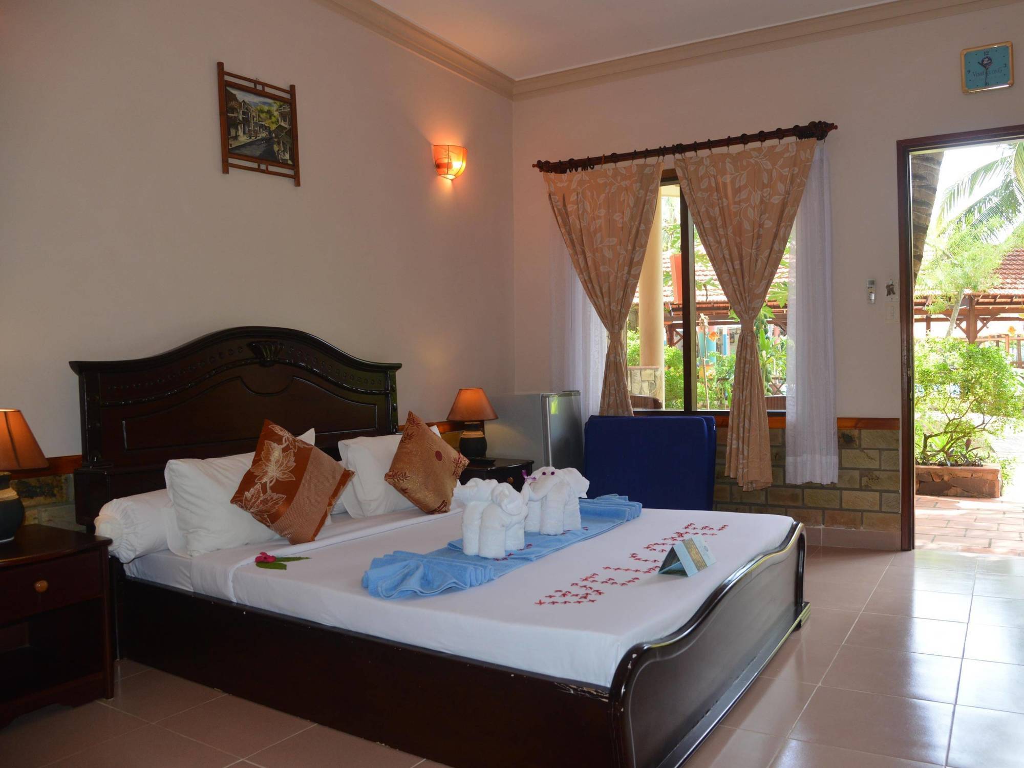 Vinh Suong Seaside Hotel And Resort ファンティエット エクステリア 写真