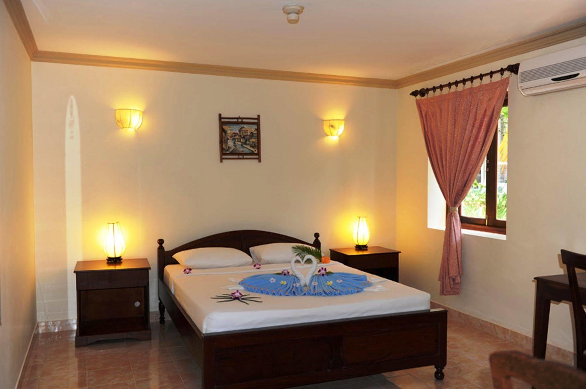 Vinh Suong Seaside Hotel And Resort ファンティエット エクステリア 写真