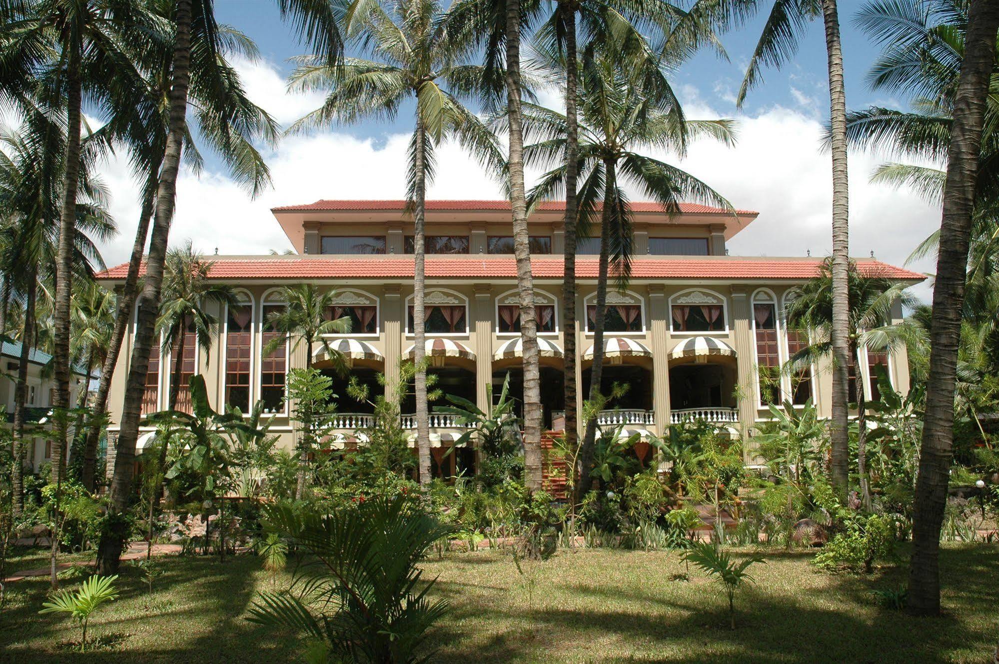 Vinh Suong Seaside Hotel And Resort ファンティエット エクステリア 写真